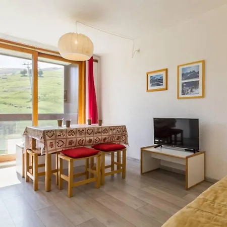 Confortable Aux Pieds Des Pistes, Balcon, Acces Piscine, Telesiege A Proximite - Fr-1-267-286 Villarembert
