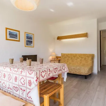 Confortable Aux Pieds Des Pistes, Balcon, Acces Piscine, Telesiege A Proximite - Fr-1-267-286 דירה