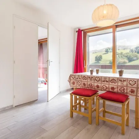 דירה Confortable Aux Pieds Des Pistes, Balcon, Acces Piscine, Telesiege A Proximite - Fr-1-267-286 *